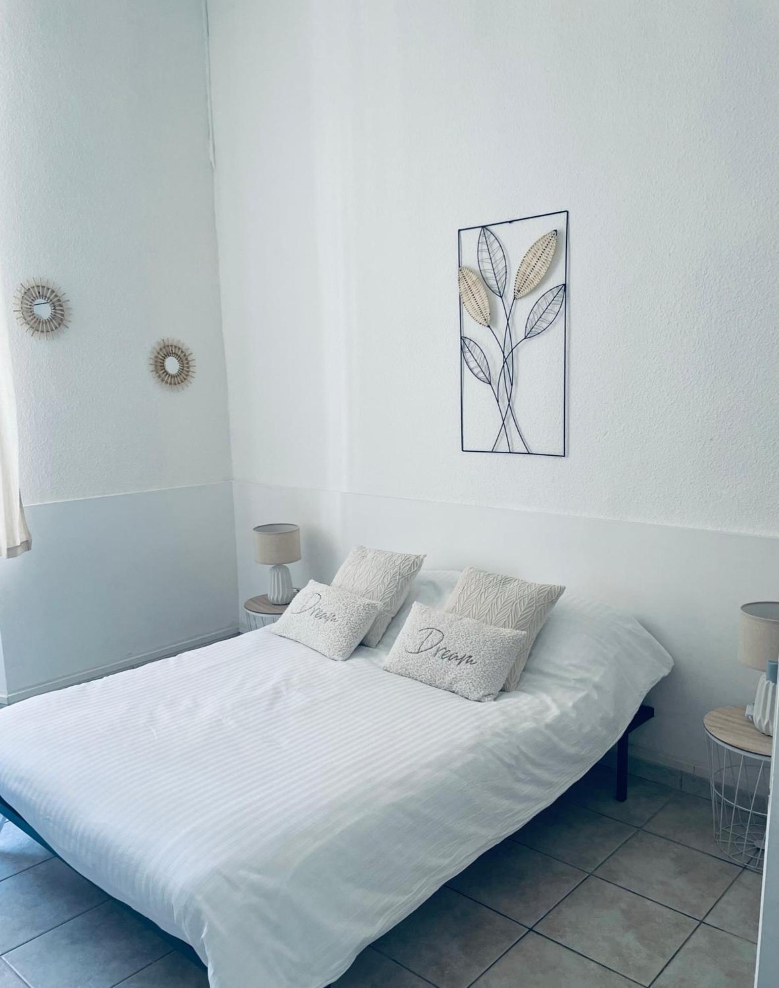 Appartement Authentique Coeur De Ville Sete Exterior photo
